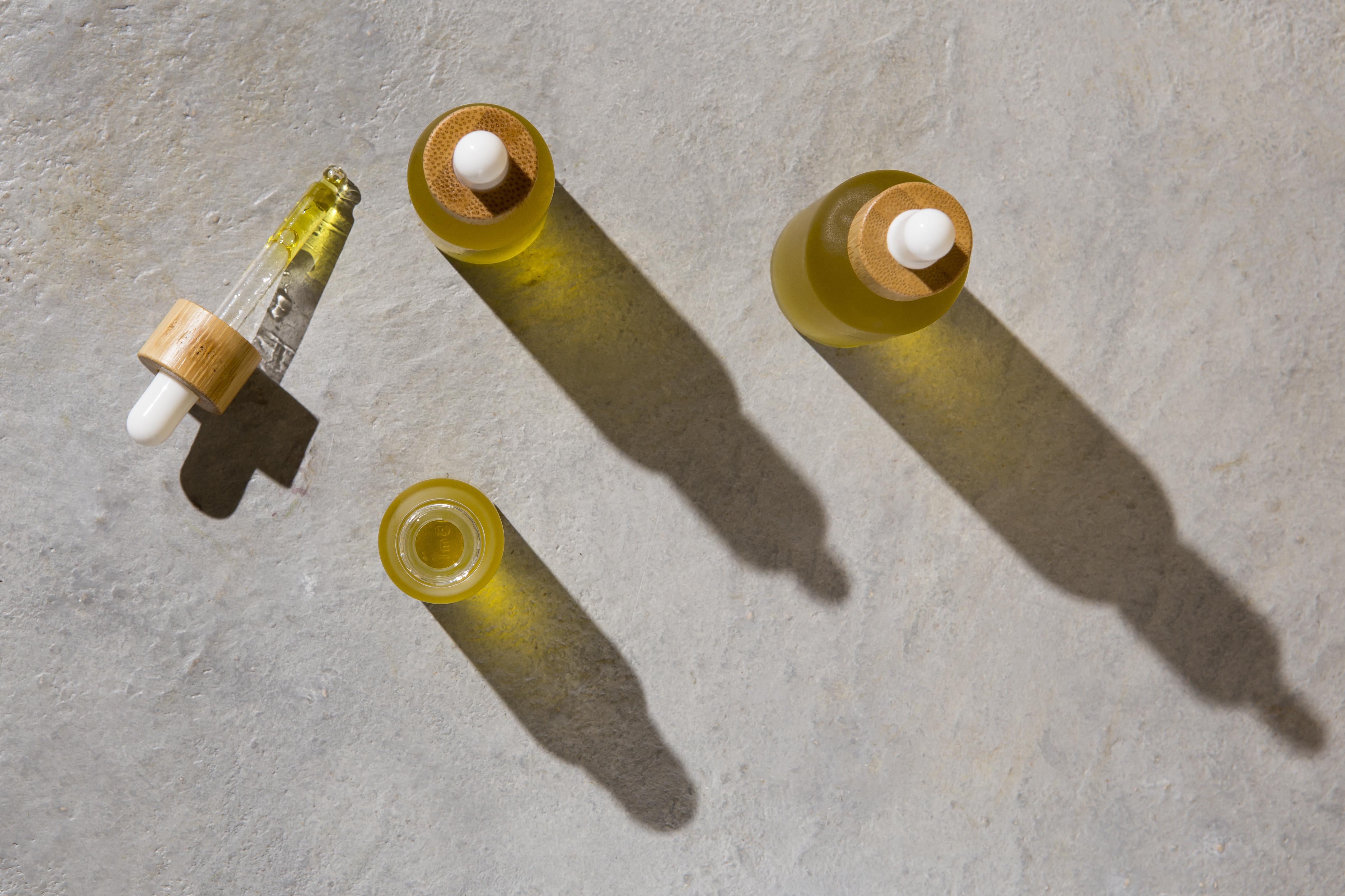 retinol vs retinoid side effects